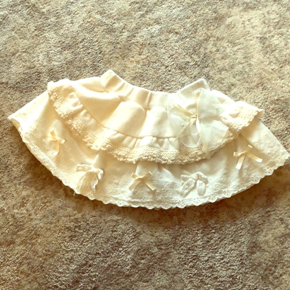 Mae.Li.Rose cream skirt